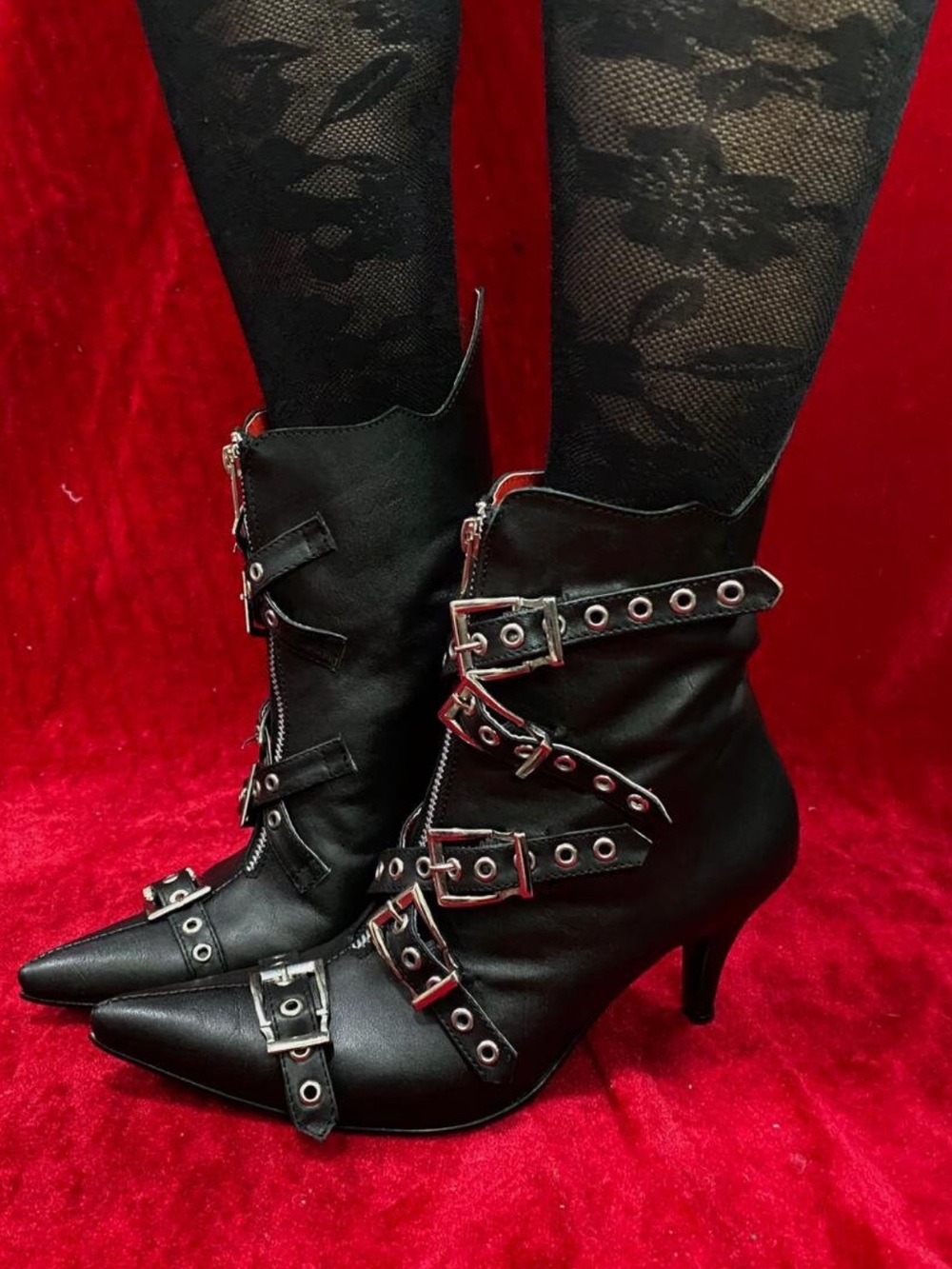 Poison Witchboots goth winklepickers 7.5 8